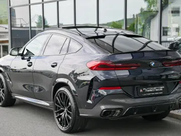 BMW X6 M60 i xDrive M Sport Pro AHK  M Performance