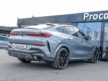 BMW X6 xDrive40d M Sport Pro DA PA Prof Pano H K 22