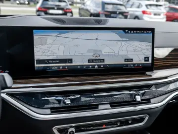 BMW X6 xDrive40d M Sport Pro DA PA Prof Pano H K 22