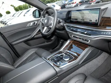 BMW X6 xDrive40d M Sport Pro DA PA Prof Pano H K 22