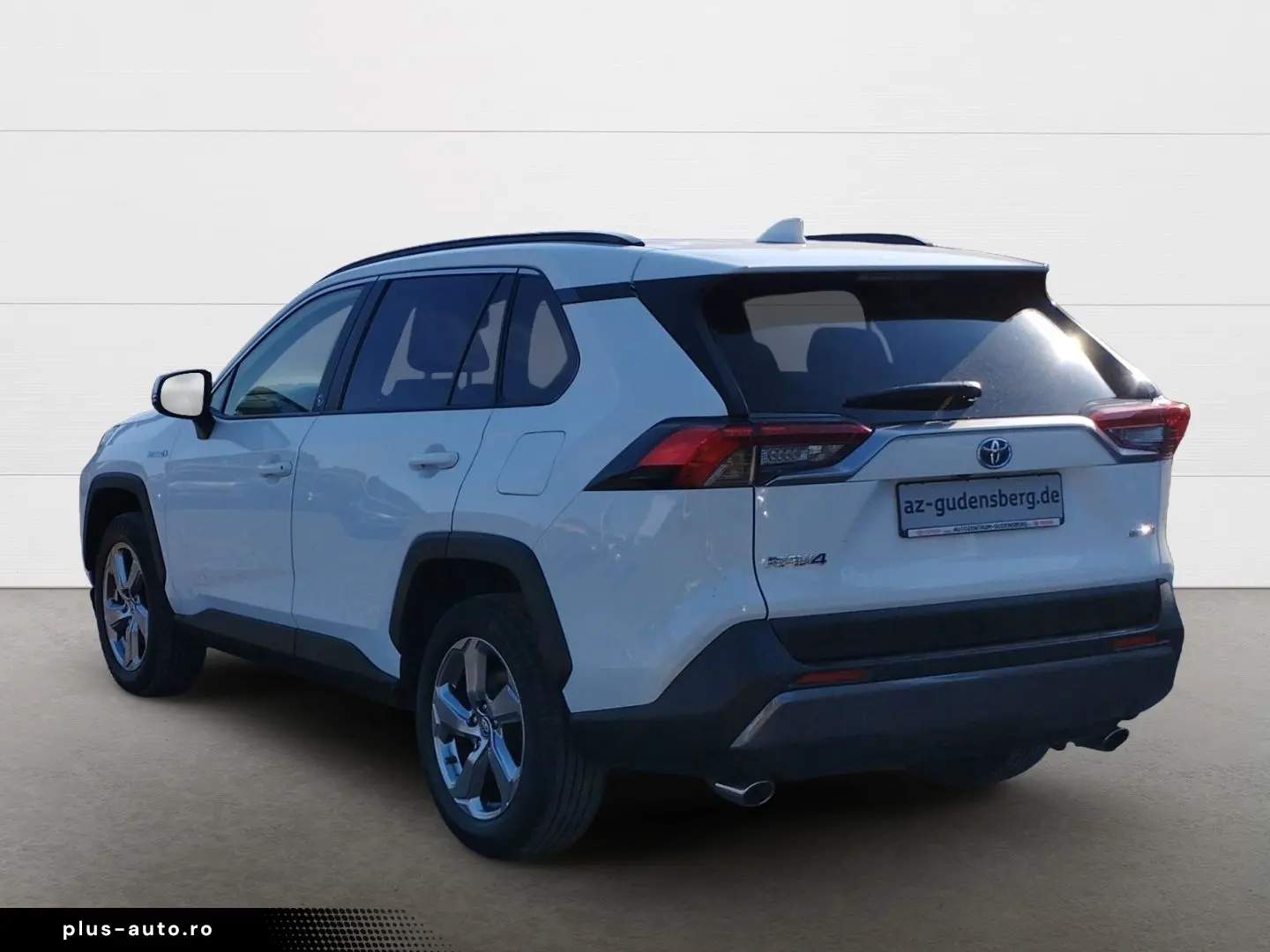 TOYOTA RAV 4 Hybrid 4x2 Team Deutschland 5-TÜRER  2.5L