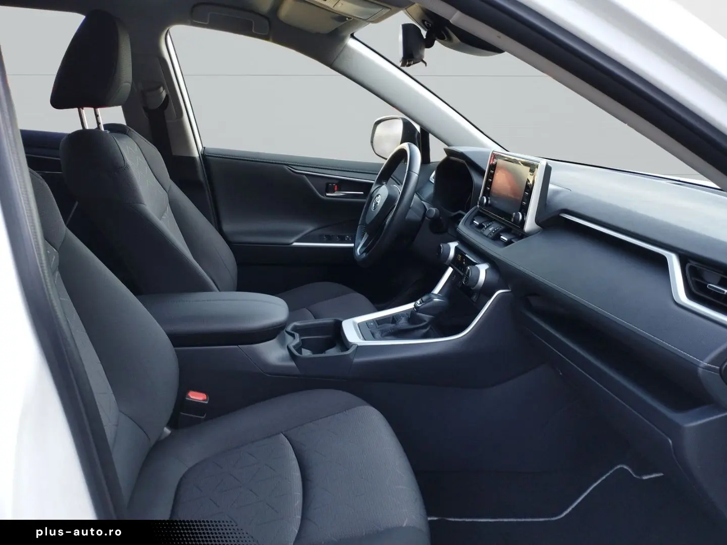 TOYOTA RAV 4 Hybrid 4x2 Team Deutschland 5-TÜRER  2.5L