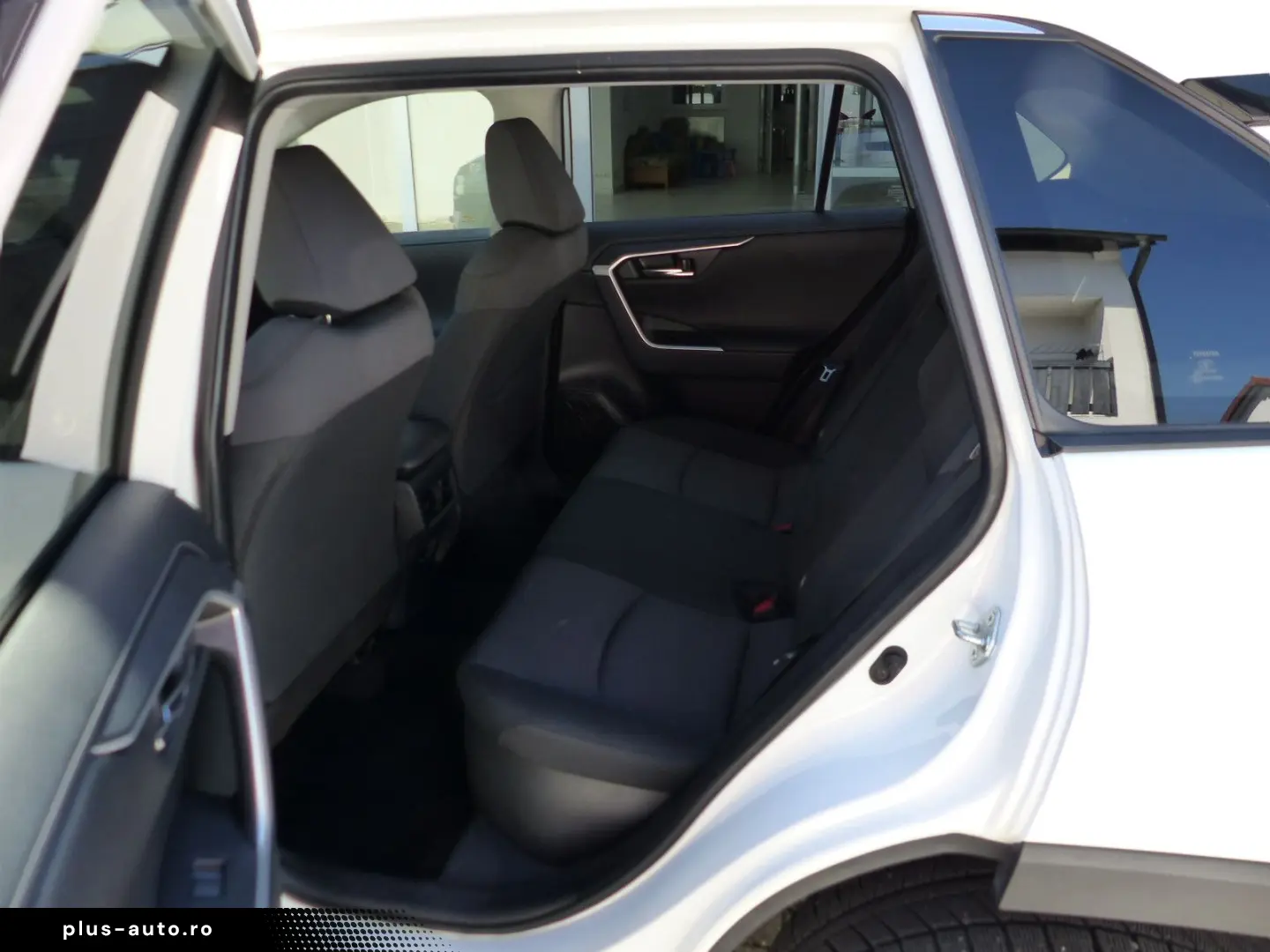 TOYOTA RAV4 Hybrid 4x2 Team D Techpaket Totwinkel