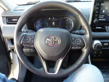 TOYOTA RAV4 Hybrid 4x2 Team D Techpaket Totwinkel