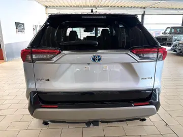 TOYOTA RAV4 2.5 HYBRiD  LED KAMERA NAVi SPUR LEDER 19