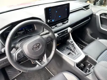 TOYOTA RAV4 2.5 HYBRiD  LED KAMERA NAVi SPUR LEDER 19