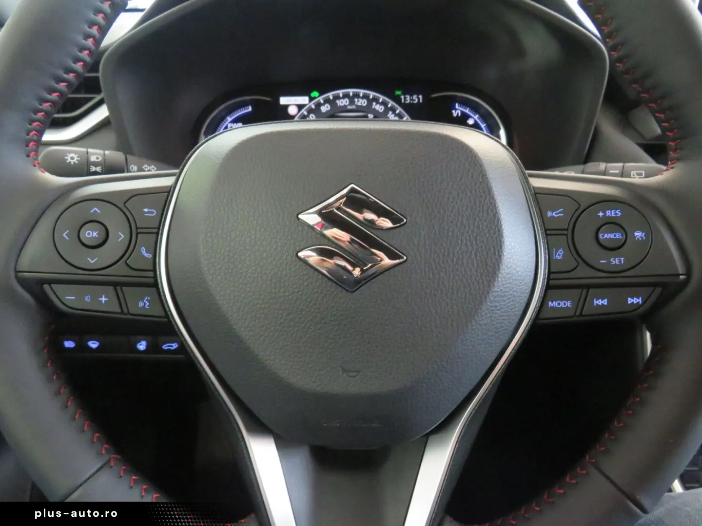 SUZUKI Across 2.5 Plug-In-Hybrid Comfort
