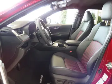 SUZUKI Across 2.5 Plug-In-Hybrid Comfort