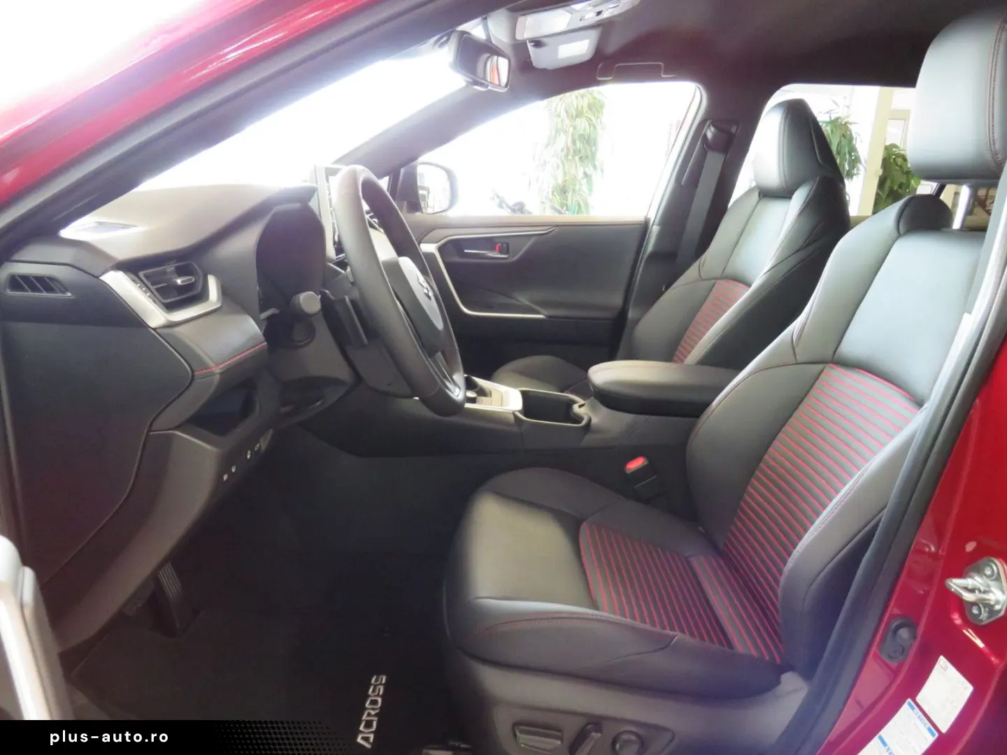 SUZUKI Across 2.5 Plug-In-Hybrid Comfort