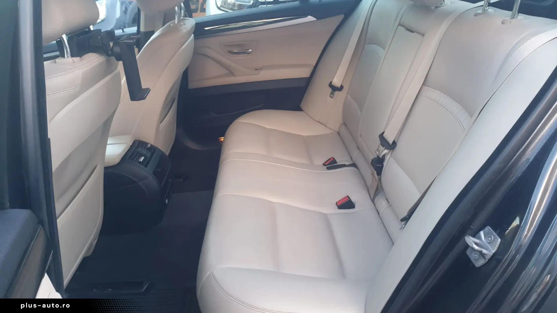 BMW Seria 5 525d xDrive Luxury – Automat - 4x4 – Garanție