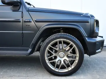MERCEDES-BENZ G 63 AMG Carbon Performance Package