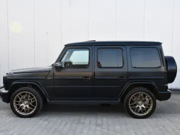 MERCEDES-BENZ G 63 AMG Carbon Performance Package