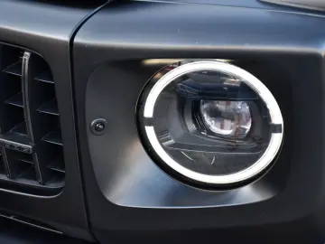 MERCEDES-BENZ G 63 AMG Carbon Performance Package