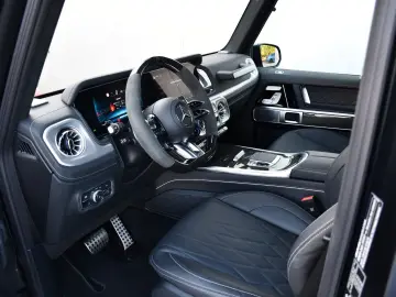 MERCEDES-BENZ G 63 AMG Carbon Performance Package