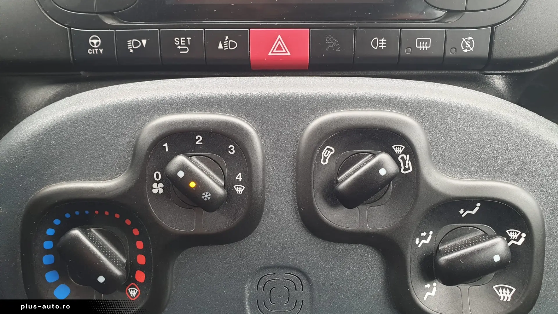 Fiat Panda 2020 0.9i Twinair 4x4 – Garanție 6 Luni