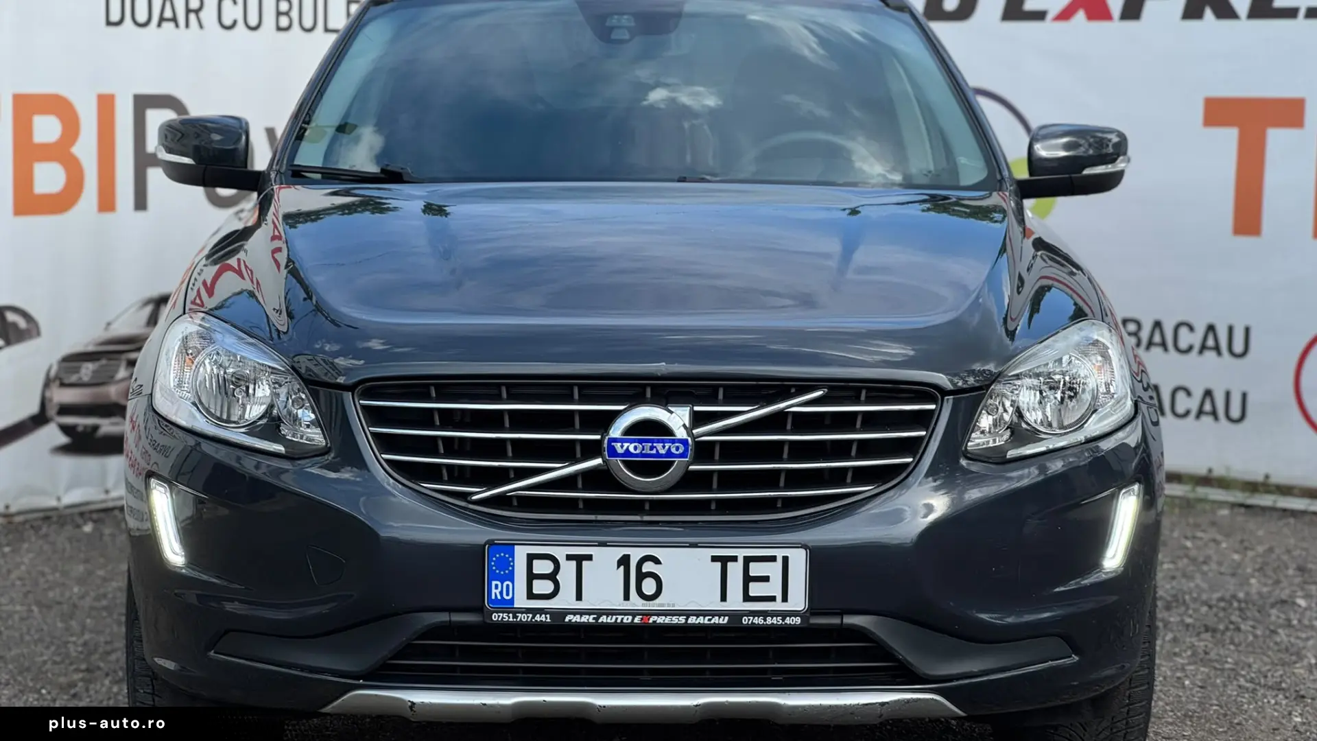 VOLVO XC60  D4