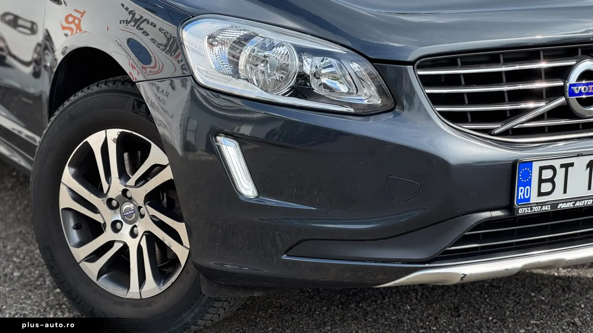 VOLVO XC60  D4