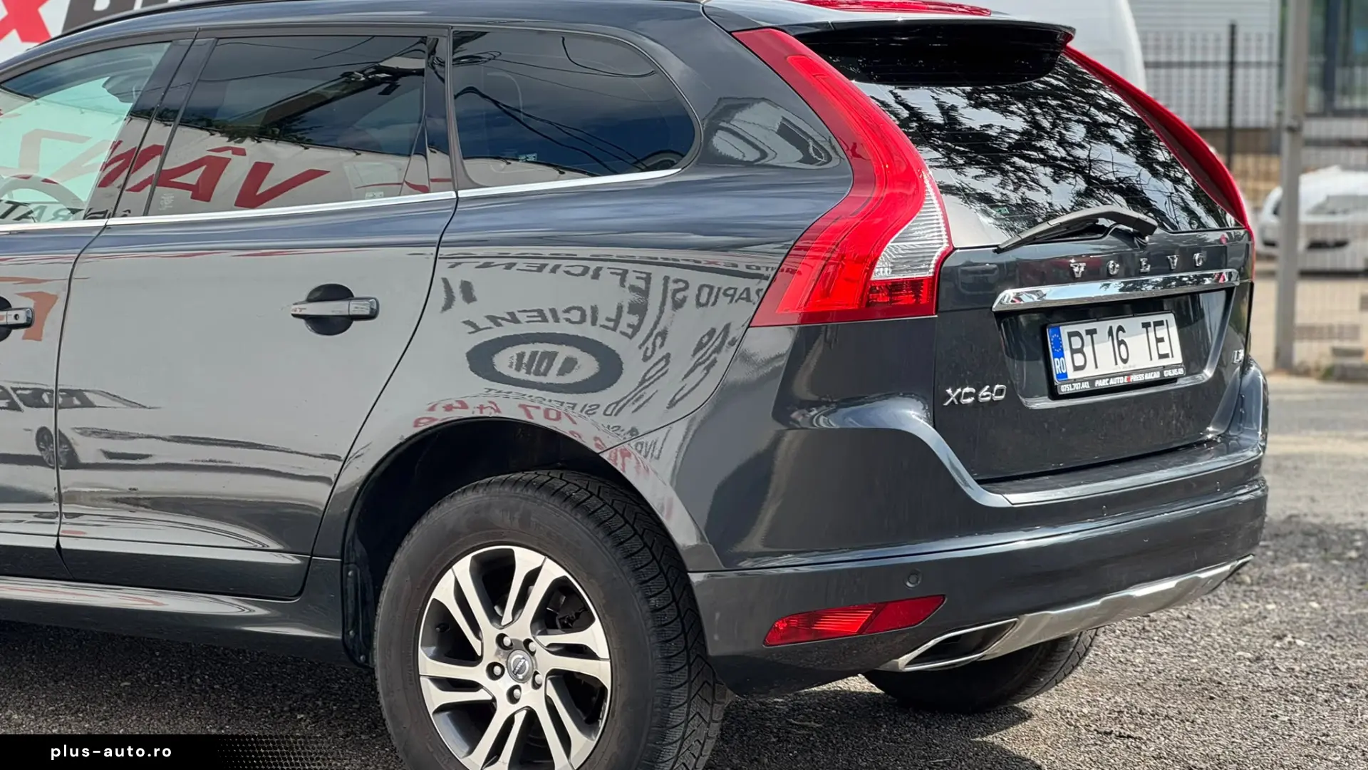 VOLVO XC60  D4