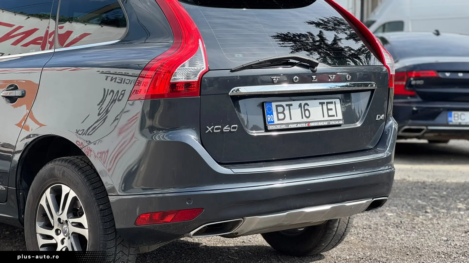 VOLVO XC60  D4