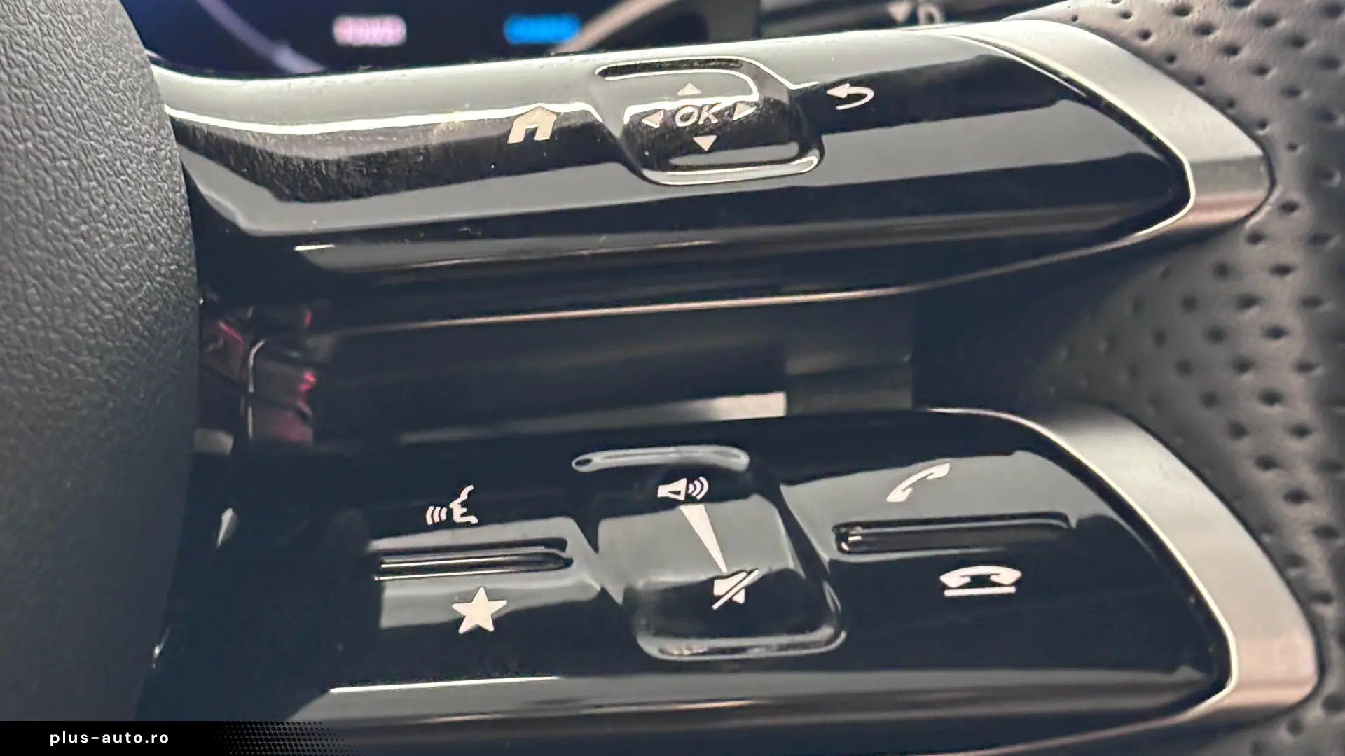 Mercedes-Benz CLE 300 Coupe Mild Hybrid 4Matic AMG Line