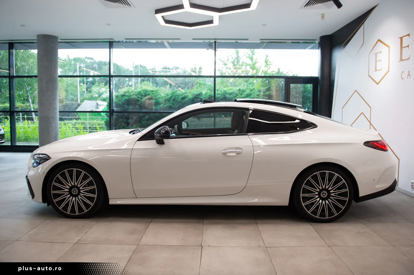 Mercedes-Benz CLE 300 Coupe Mild Hybrid 4Matic AMG Line