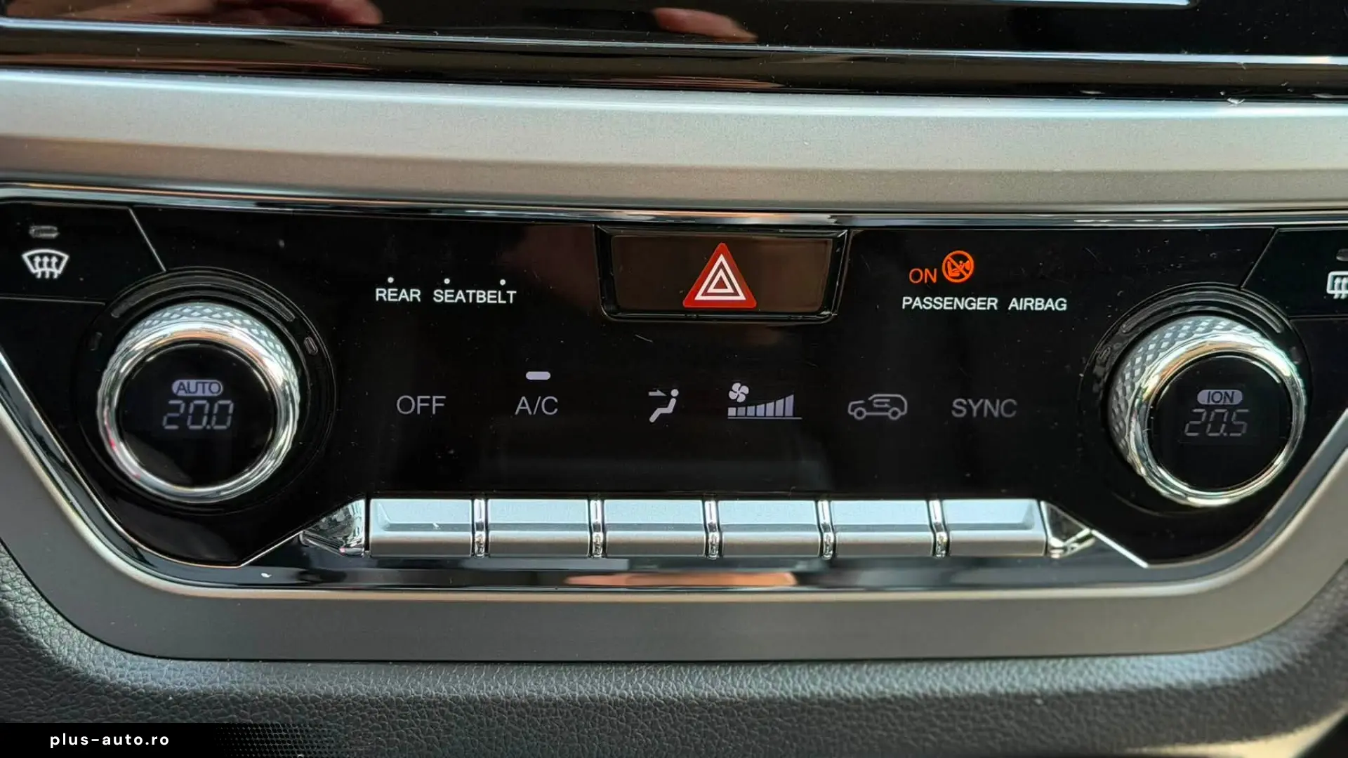 SSANGYONG Korando 2020 — imagine 27