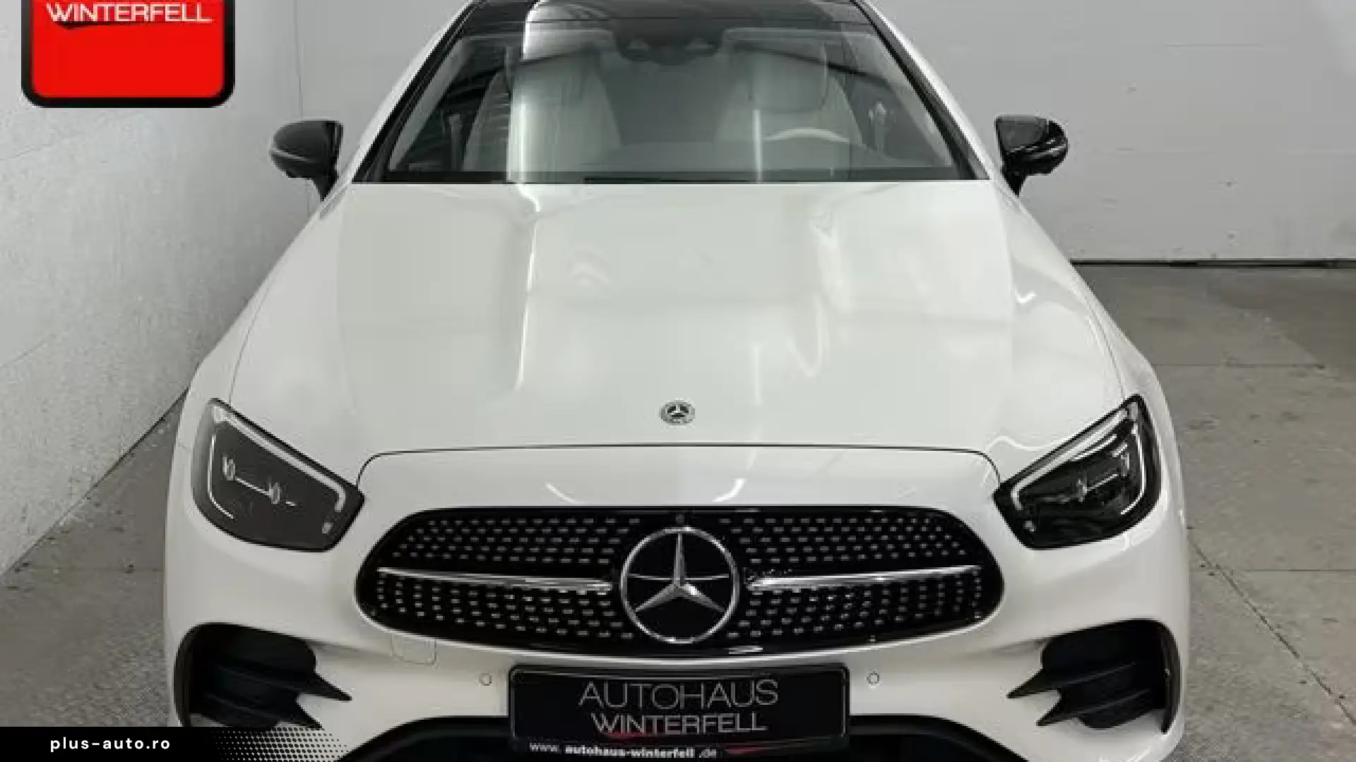 Mercedes-Benz E 300 Coupe AMG Night