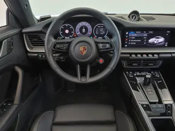PORSCHE 911 Carrera