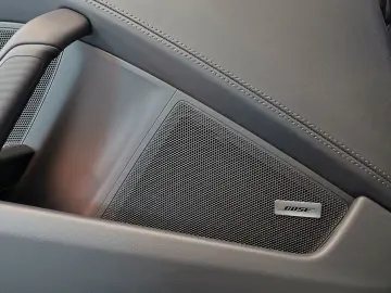 PORSCHE 911 Carrera