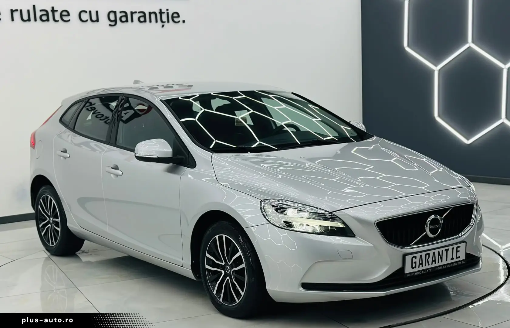 VOLVO V40 2019 2.0D E6 Garantie 12 Luni Rate Avans 0 Doar Cu