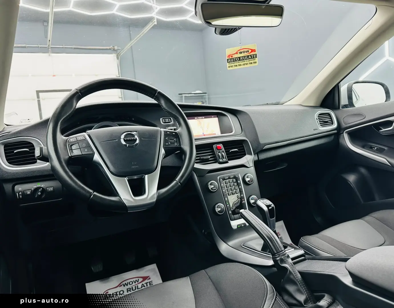 VOLVO V40 2019 2.0D E6 Garantie 12 Luni Rate Avans 0 Doar Cu