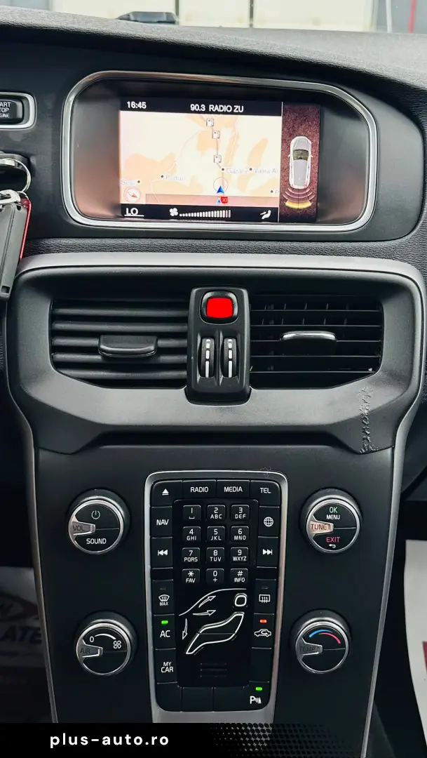VOLVO V40 2019 2.0D E6 Garantie 12 Luni Rate Avans 0 Doar Cu