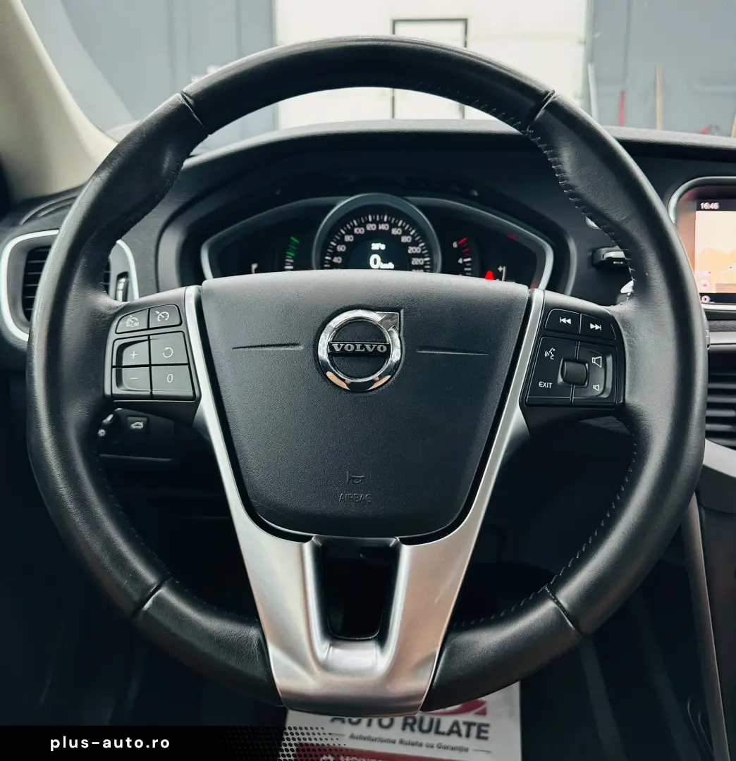 VOLVO V40 2019 2.0D E6 Garantie 12 Luni Rate Avans 0 Doar Cu