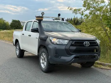 TOYOTA Hilux Double Cab Comfort 4x4 1.Hand Leder Klima