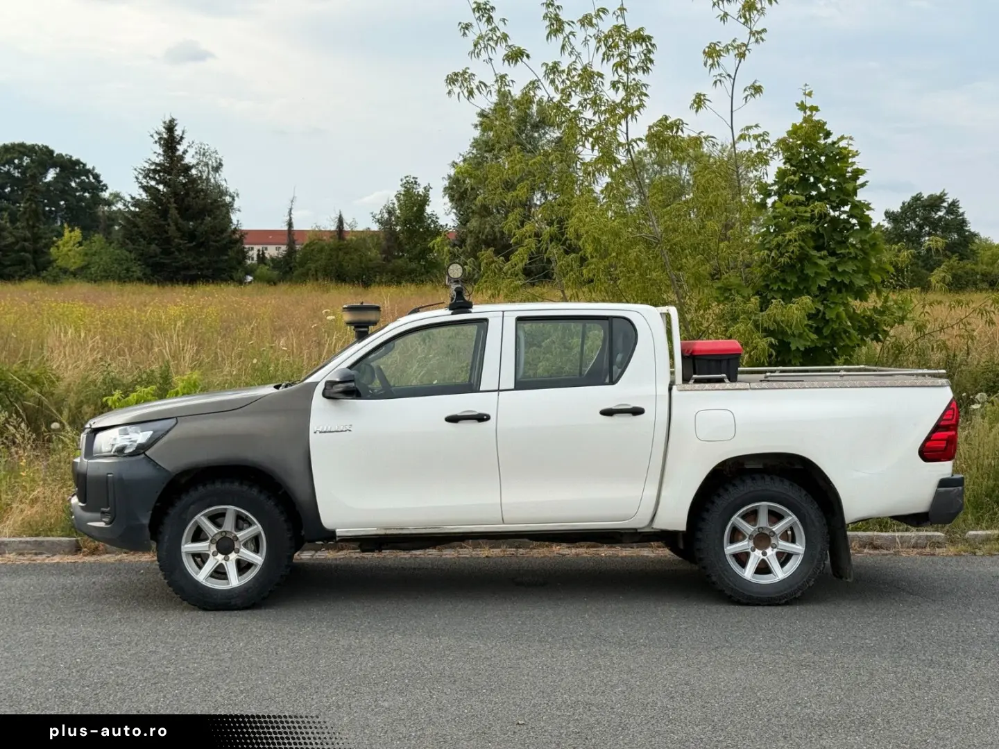 TOYOTA Hilux Double Cab Comfort 4x4 1.Hand Leder Klima
