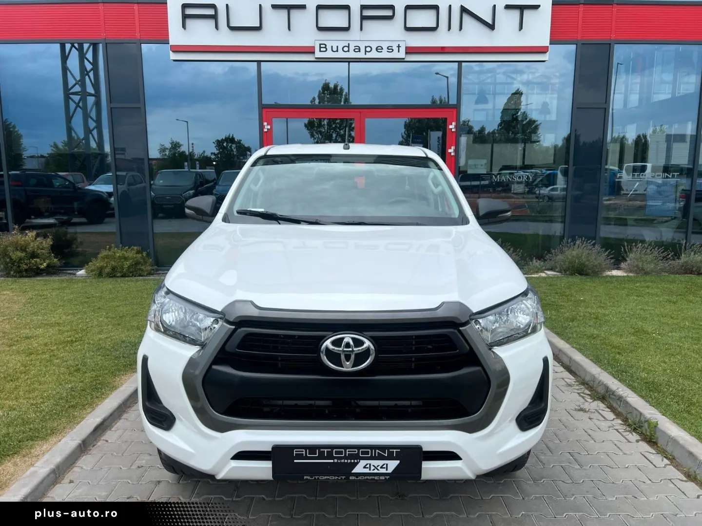 TOYOTA Hilux Double Cab Comfort 4x4