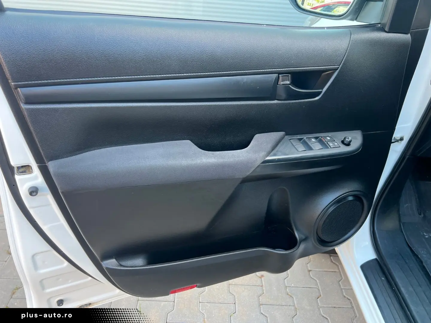 TOYOTA Hilux Double Cab Comfort 4x4