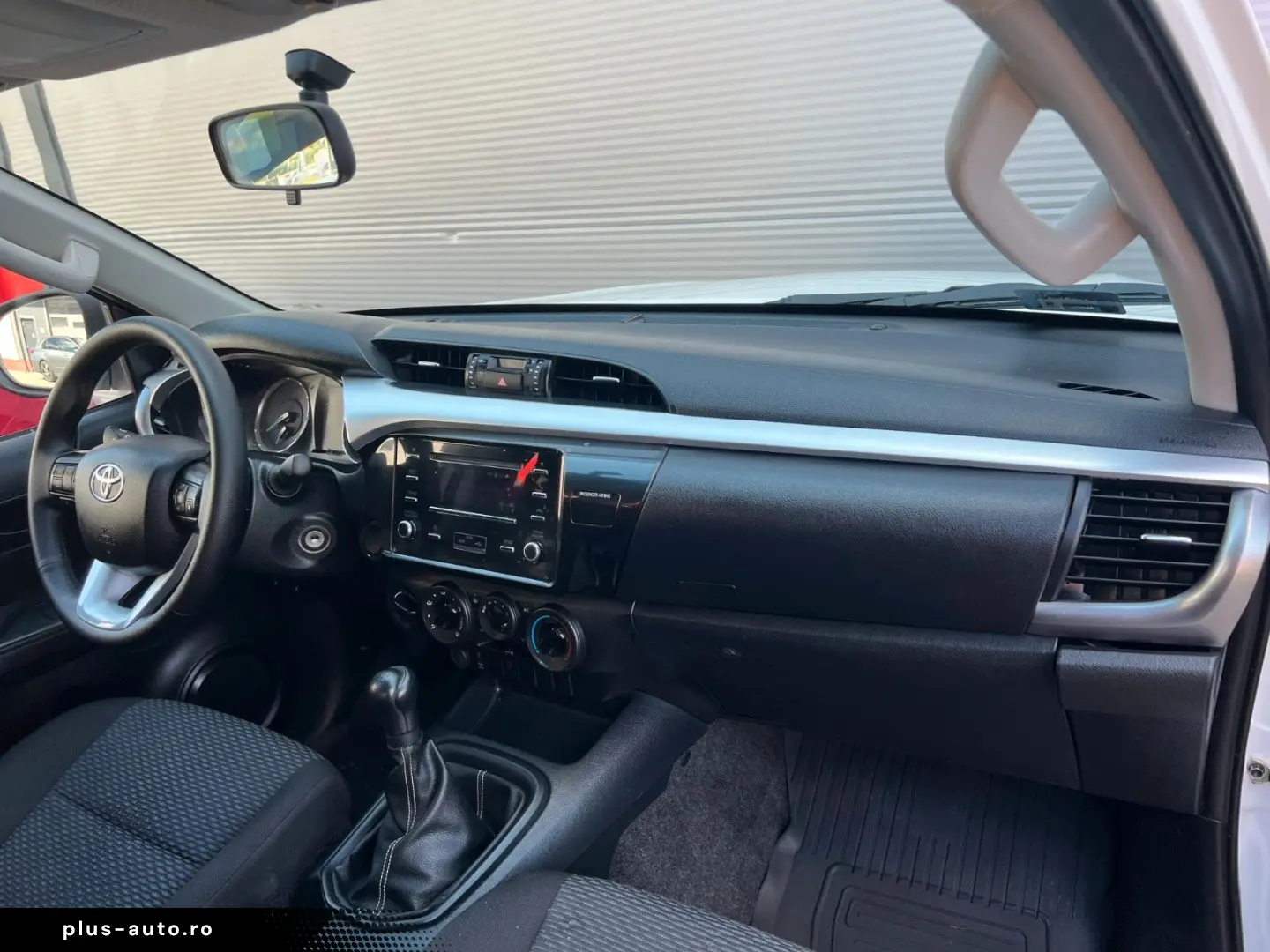 TOYOTA Hilux Double Cab Comfort 4x4