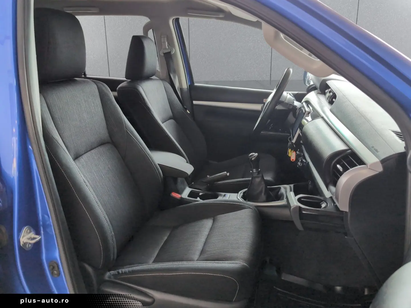 TOYOTA  DC 2.4 D-4D 4x4  MwSt. AHK Kamera DAB
