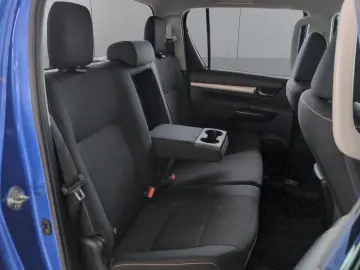 TOYOTA  DC 2.4 D-4D 4x4  MwSt. AHK Kamera DAB