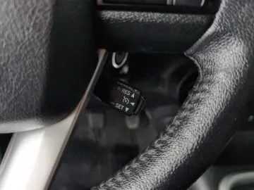 TOYOTA  DC 2.4 D-4D 4x4  MwSt. AHK Kamera DAB