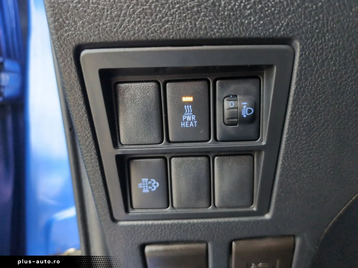 TOYOTA  DC 2.4 D-4D 4x4  MwSt. AHK Kamera DAB