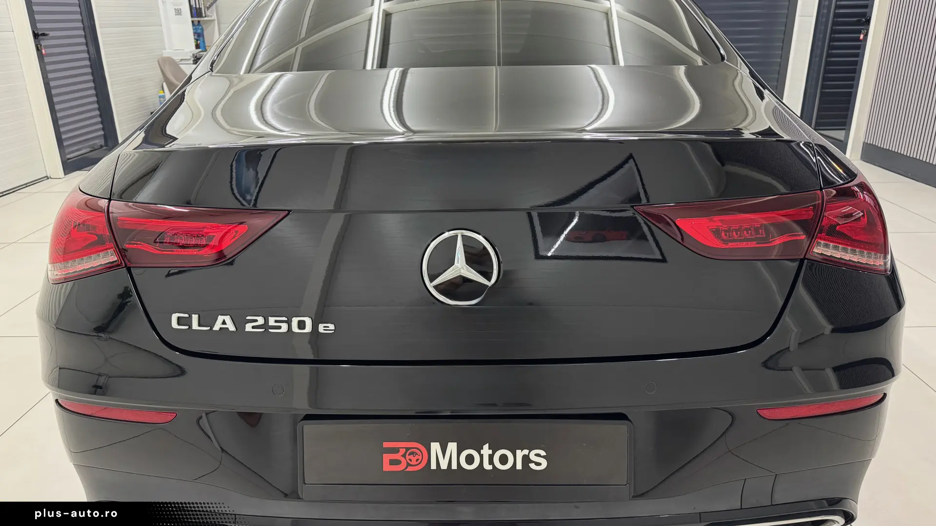 MERCEDES CLA 250e PLUG-IN HYBRID AMG LINE