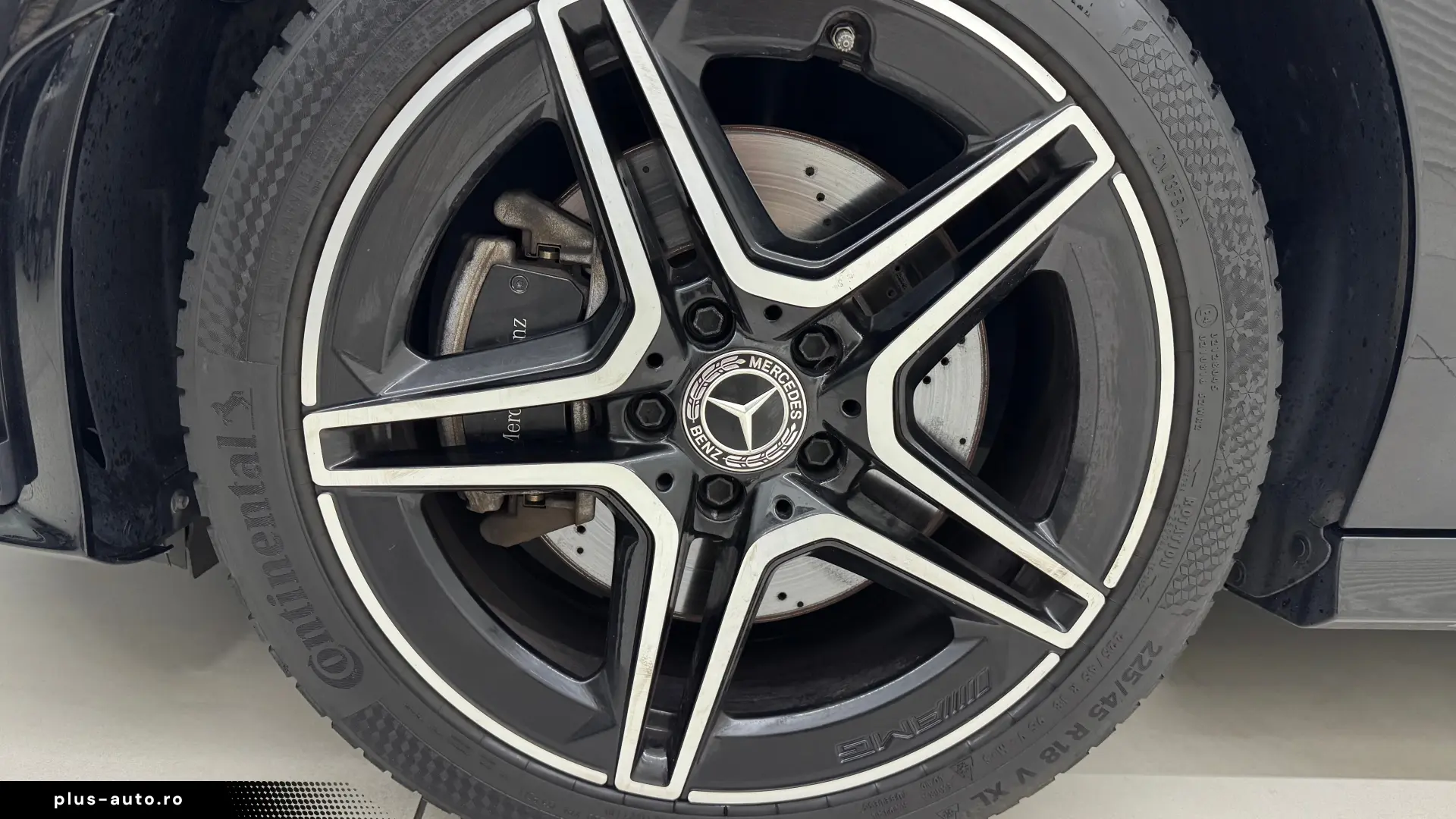 MERCEDES CLA 250e PLUG-IN HYBRID AMG LINE