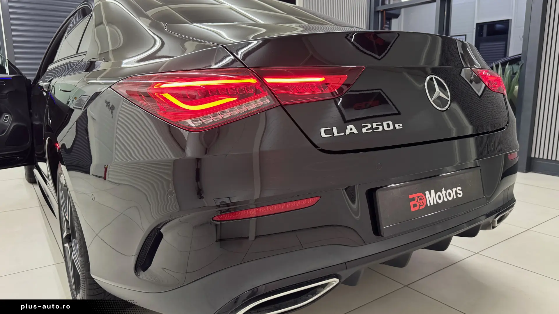 MERCEDES CLA 250e PLUG-IN HYBRID AMG LINE