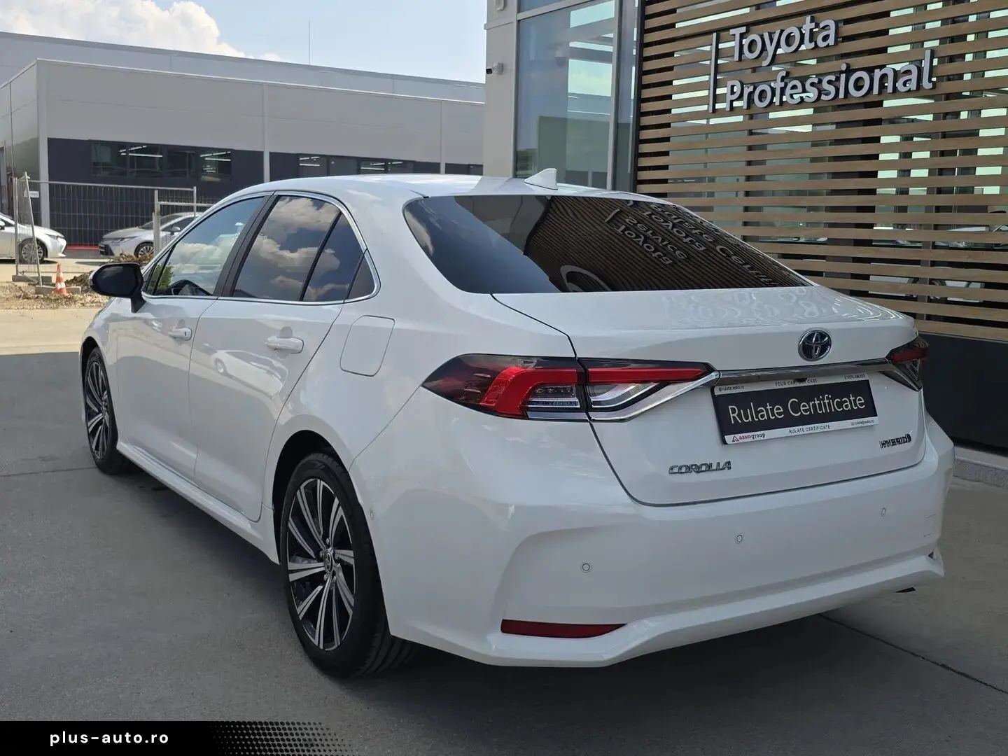 TOYOTA Corolla 2022 — imagine 5
