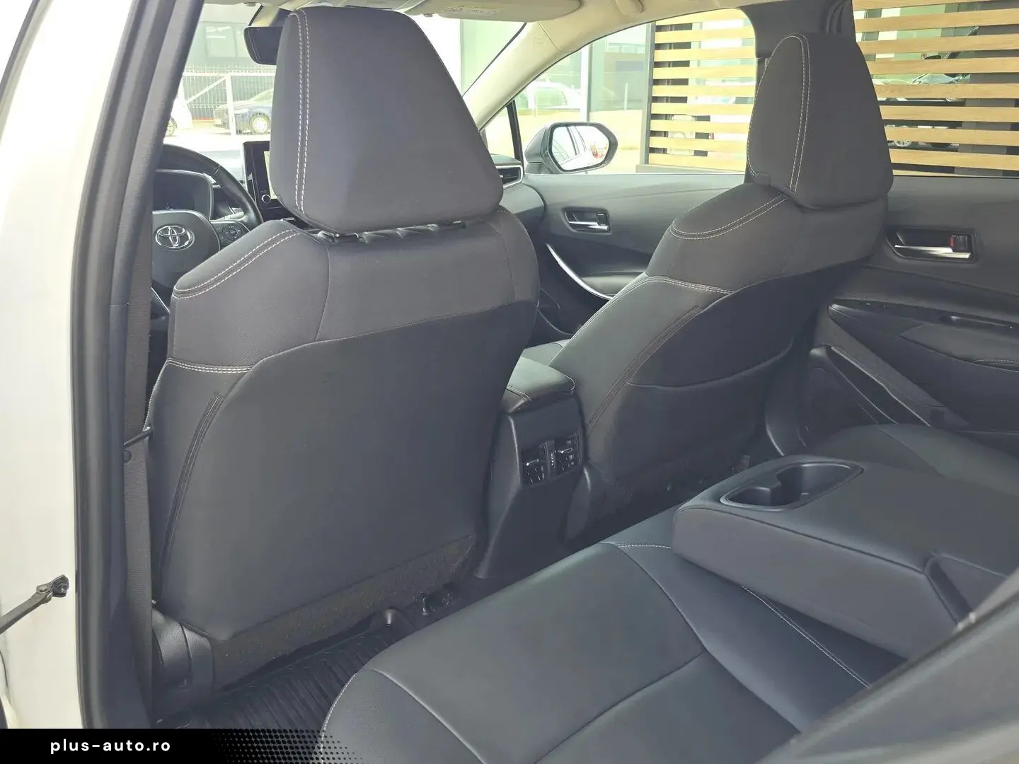 TOYOTA Corolla 2022 — imagine 18