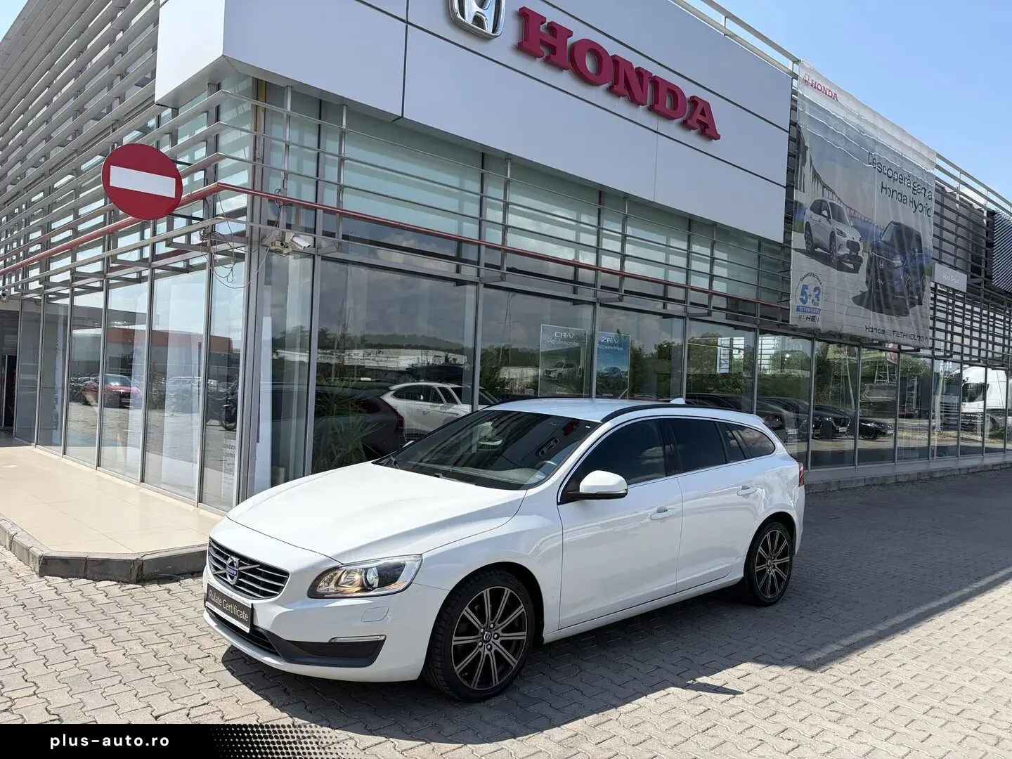 Volvo V60 2.0 At Momentum