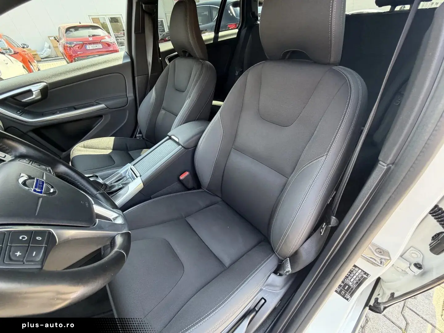 Volvo V60 2.0 At Momentum