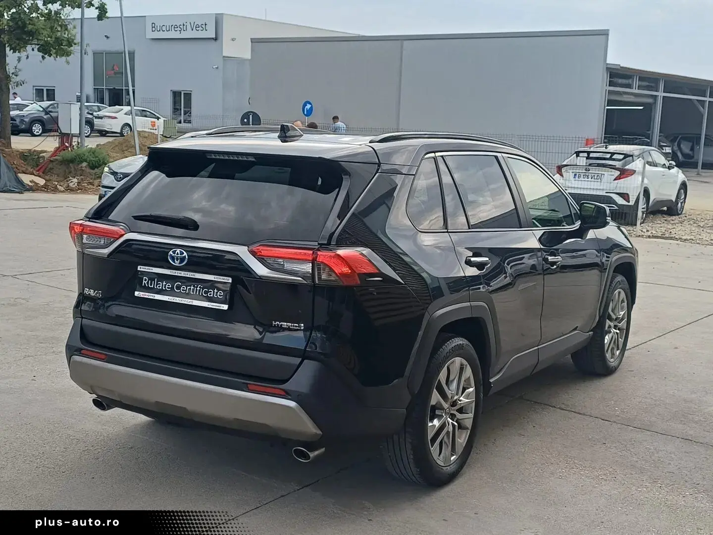 TOYOTA RAV4 2022 — imagine 4